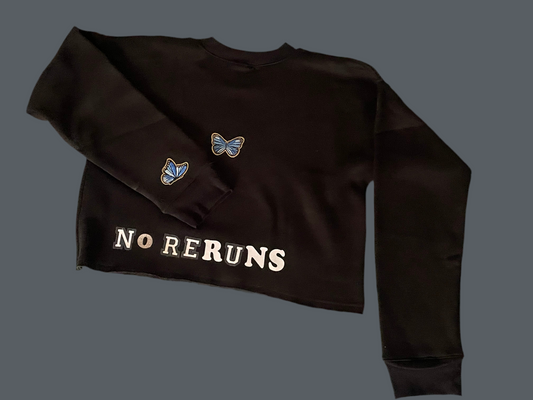 “ ransom note “krop top krewneck ￼